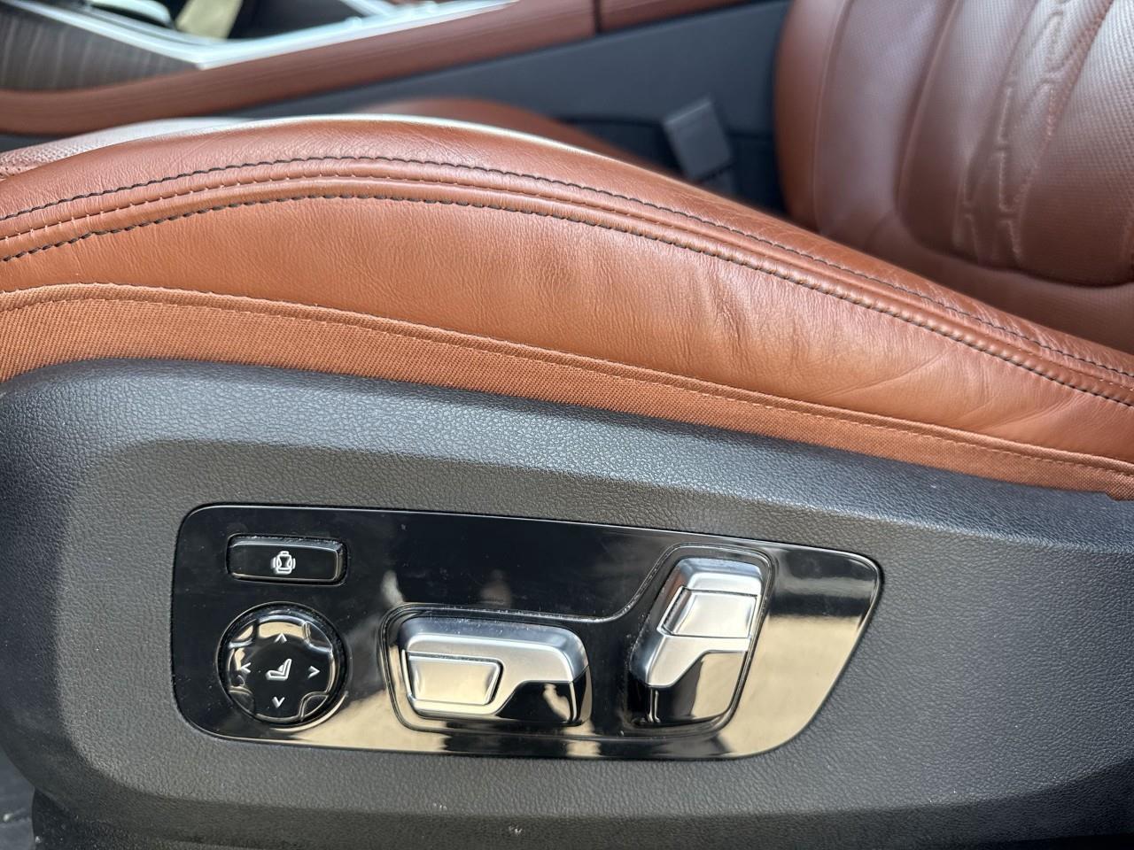 2024 BMW X7 M60i xDrive Photo