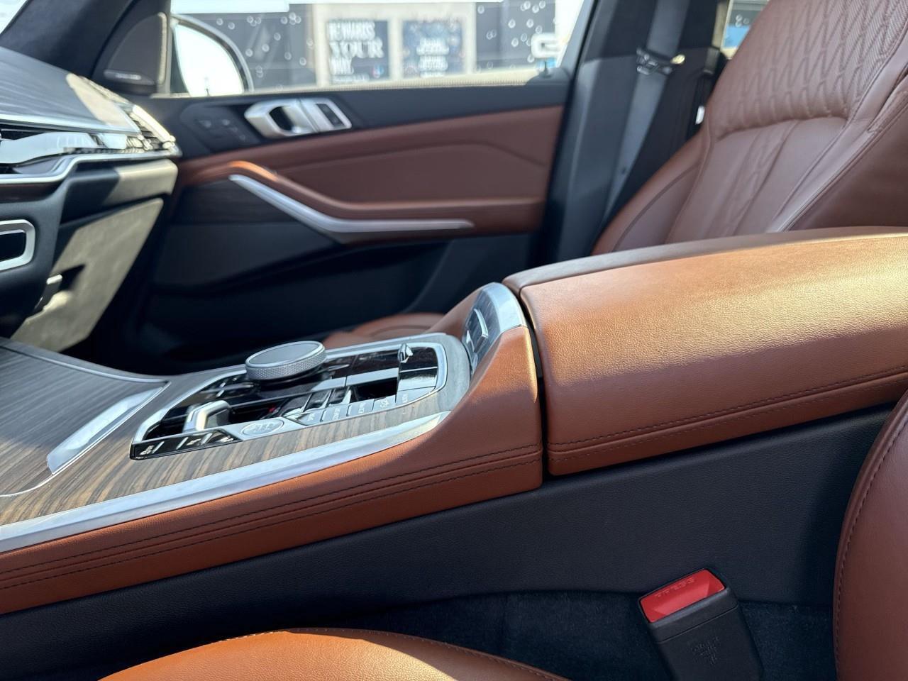 2024 BMW X7 M60i xDrive Photo