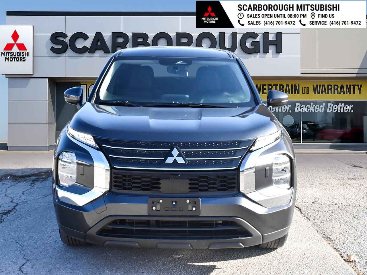 2024 Mitsubishi Outlander ES   4WD   Apple Carplay  Rear camera Photo