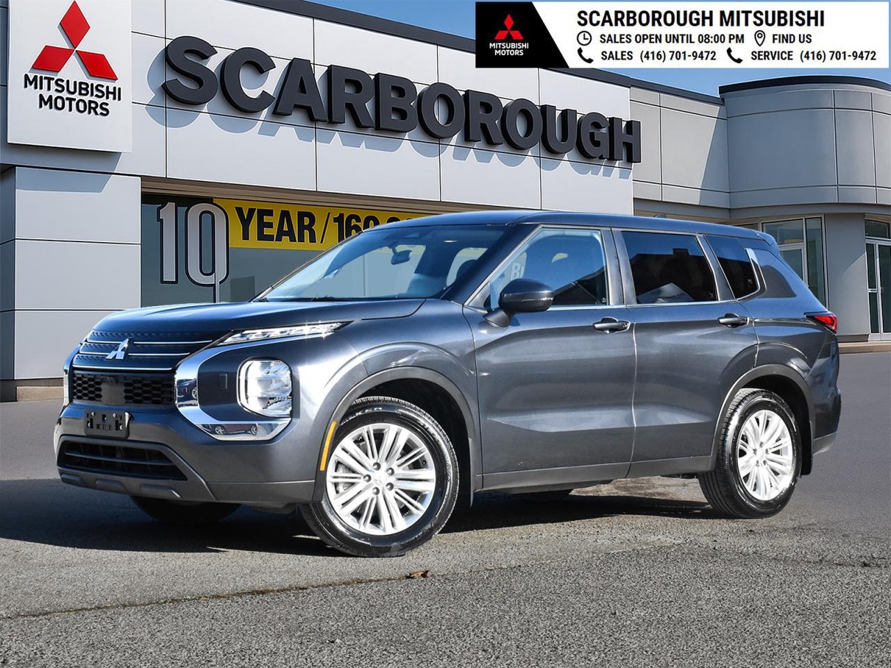 2024 Mitsubishi Outlander ES   4WD   Apple Carplay  Rear camera Photo0