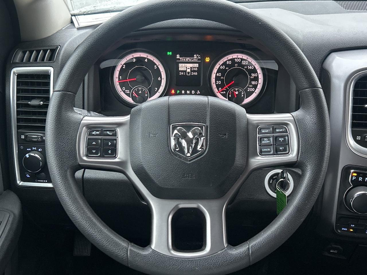 2022 RAM 1500 Classic SLT  CREW   V8   4X4 Photo