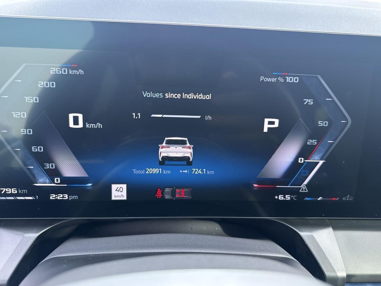 2025 BMW X3 M50 xDrive Photo