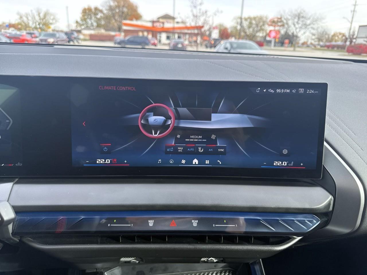 2025 BMW X3 M50 xDrive Photo