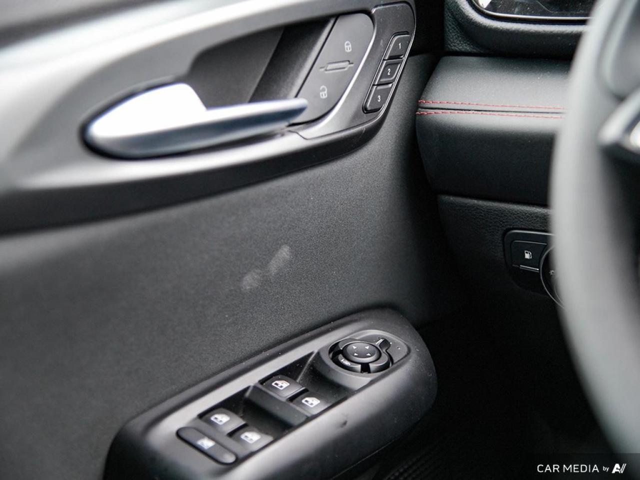 2024 Dodge Hornet PHEV Low Mileage   Blacktop Package Photo