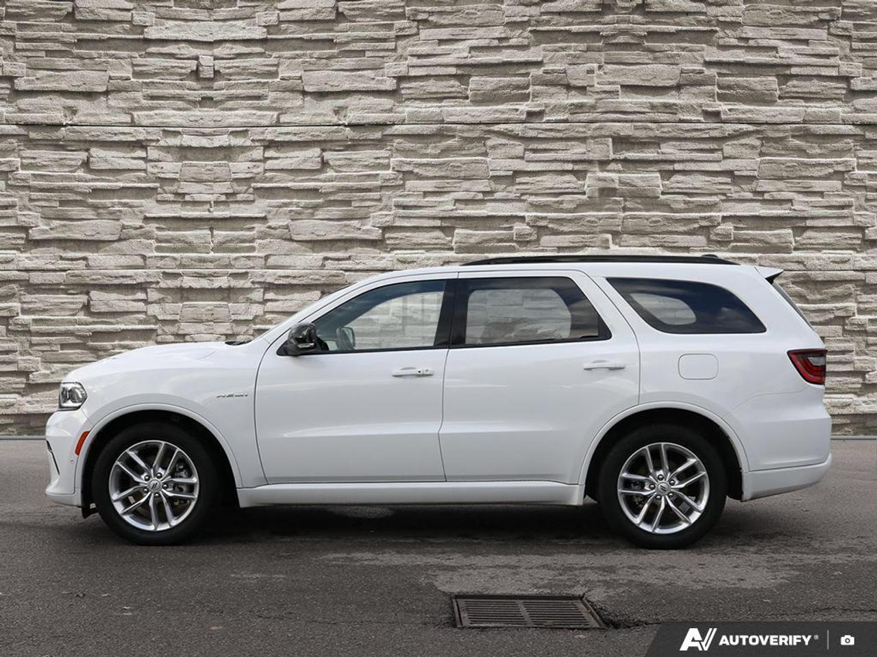 2025 Dodge Durango Vented Leather Seats   7 Rider   Hemi Photo2