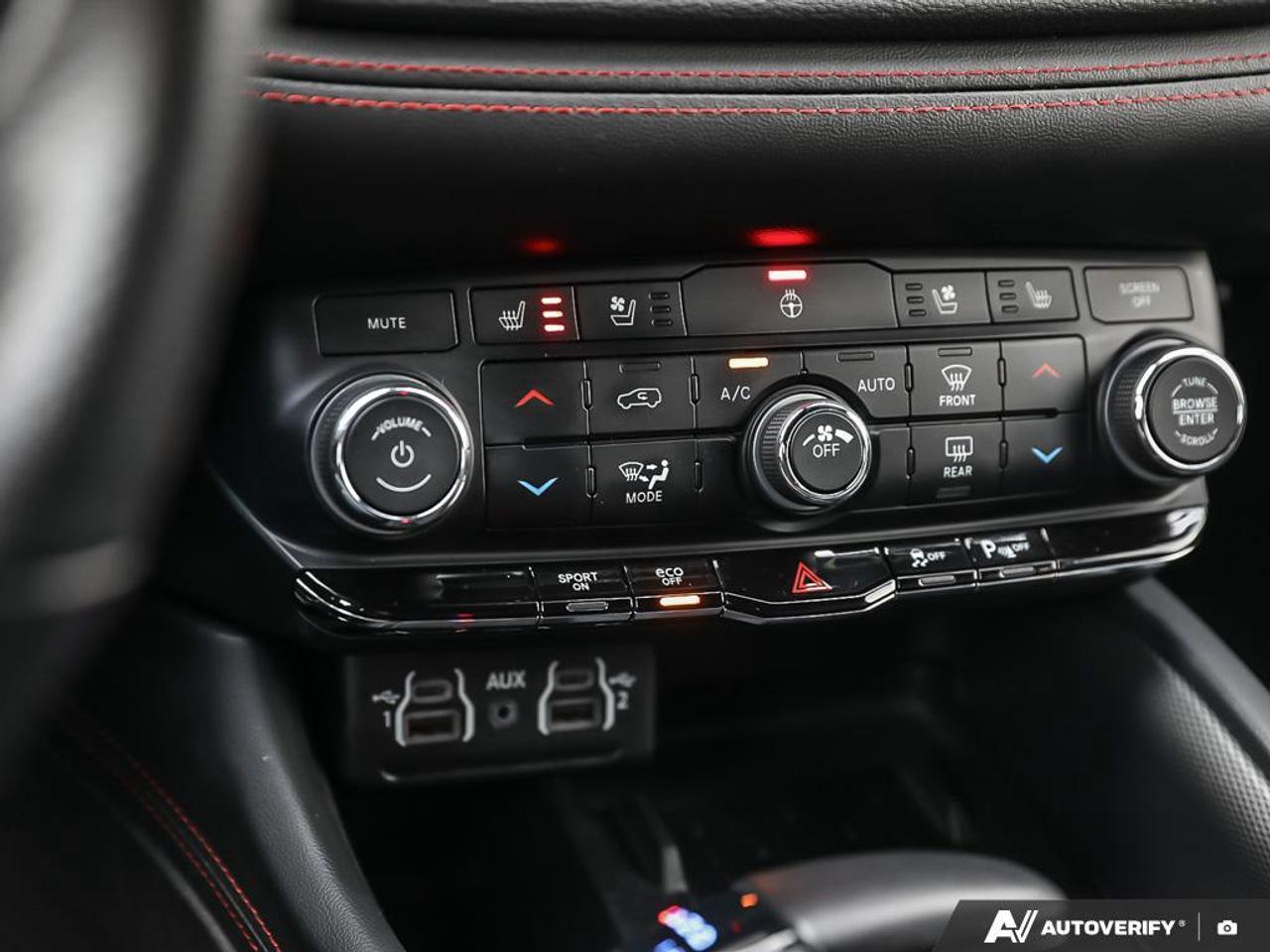 2025 Dodge Durango Vented Leather Seats   7 Rider   Hemi Photo