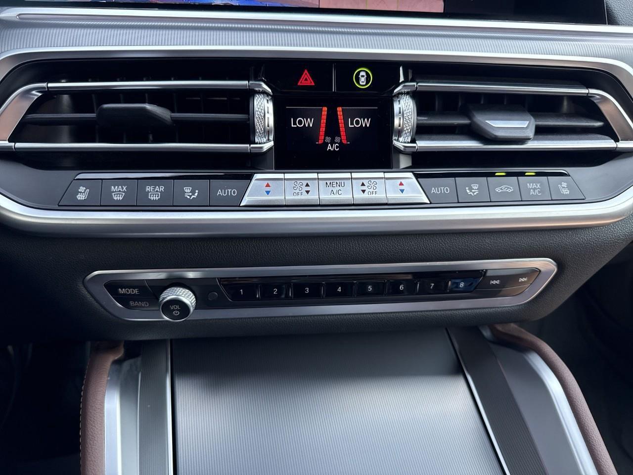 2022 BMW X6 xDrive40i Photo