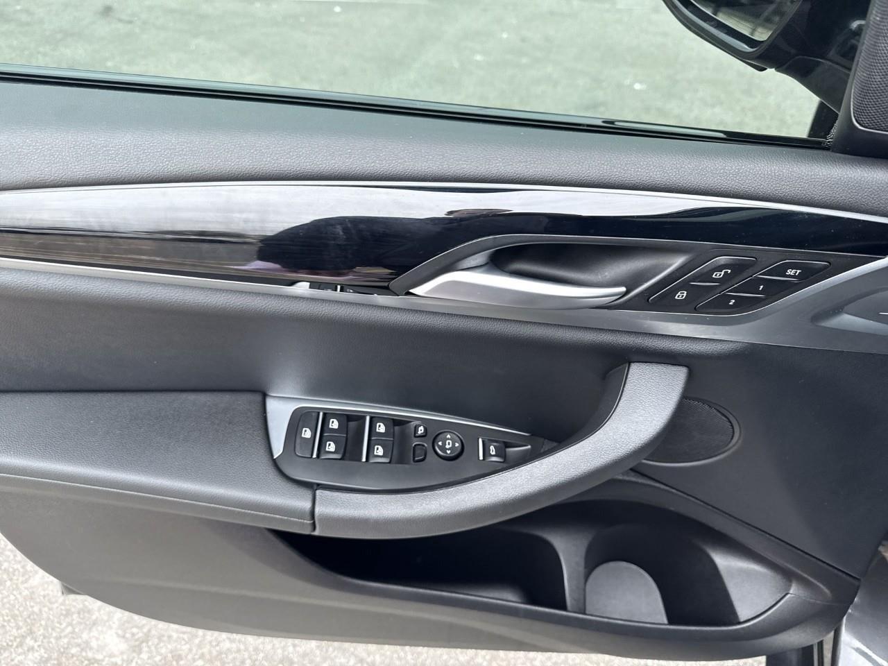 2022 BMW X3 xDrive30i Photo