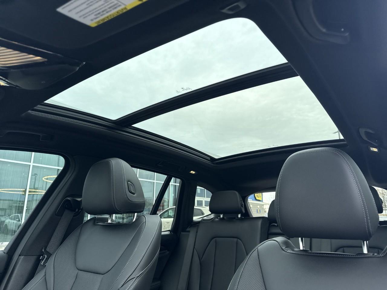 2022 BMW X3 xDrive30i Photo