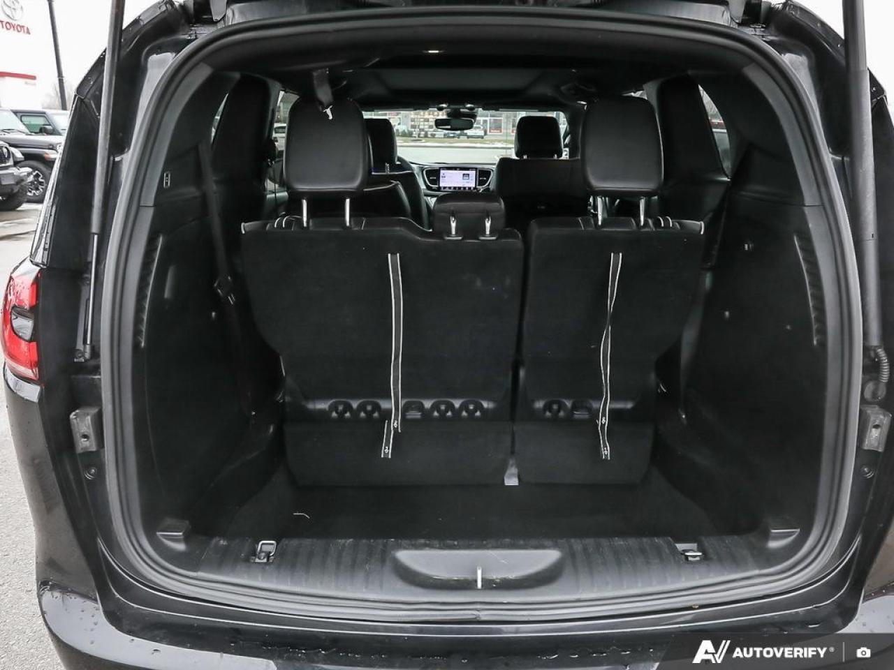 2025 Chrysler Pacifica  Photo