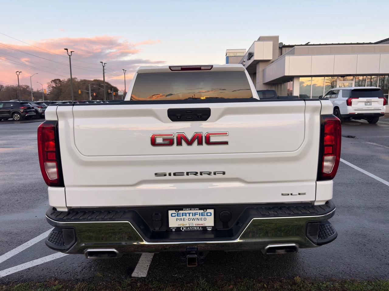 2023 GMC Sierra 1500 SLE Crew Longbox + 5.3L + X31 Off Road + 1 Owner Photo