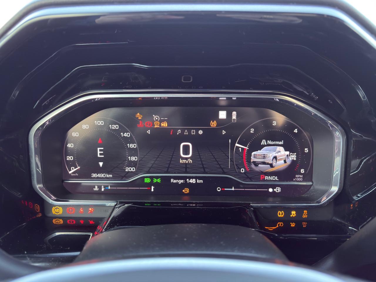 2023 GMC Sierra 1500 SLE Crew Longbox + 5.3L + X31 Off Road + 1 Owner Photo