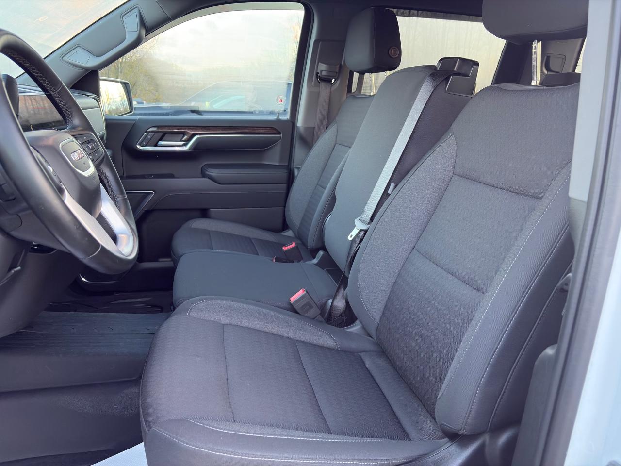 2023 GMC Sierra 1500 SLE Crew Longbox + 5.3L + X31 Off Road + 1 Owner Photo