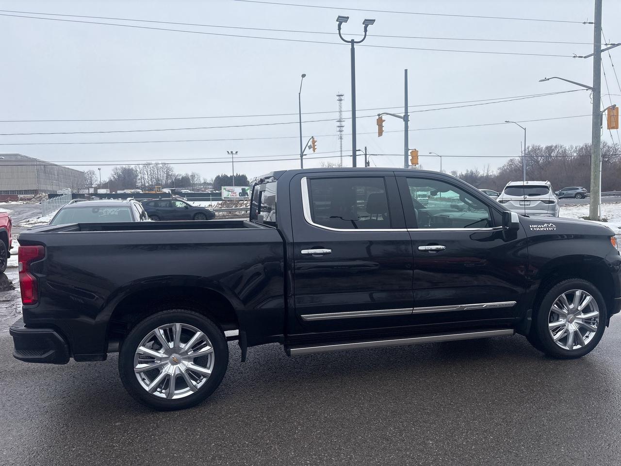2023 Chevrolet Silverado 1500 6.2L + MAX Trailer Pkg + Sunroof *CLEARANCE* Photo