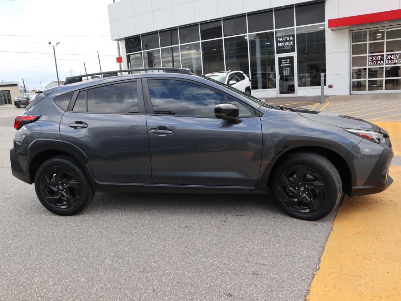 2024 Subaru Crosstrek ONYX AWD/ CARFAX CLEAN/ GREAT CONDITION/ MUST SEE Photo3