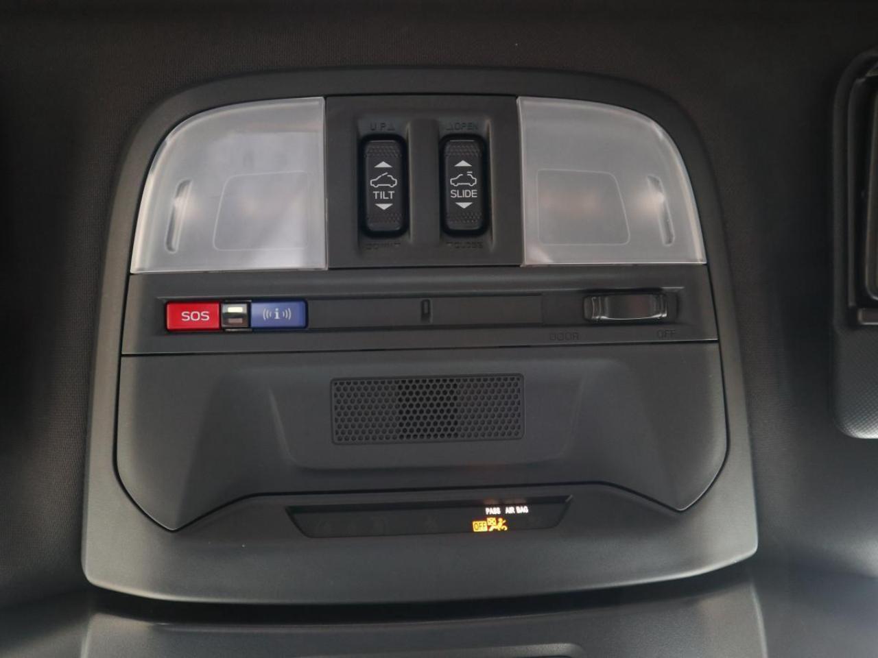 2024 Subaru Crosstrek ONYX AWD/ CARFAX CLEAN/ GREAT CONDITION/ MUST SEE Photo