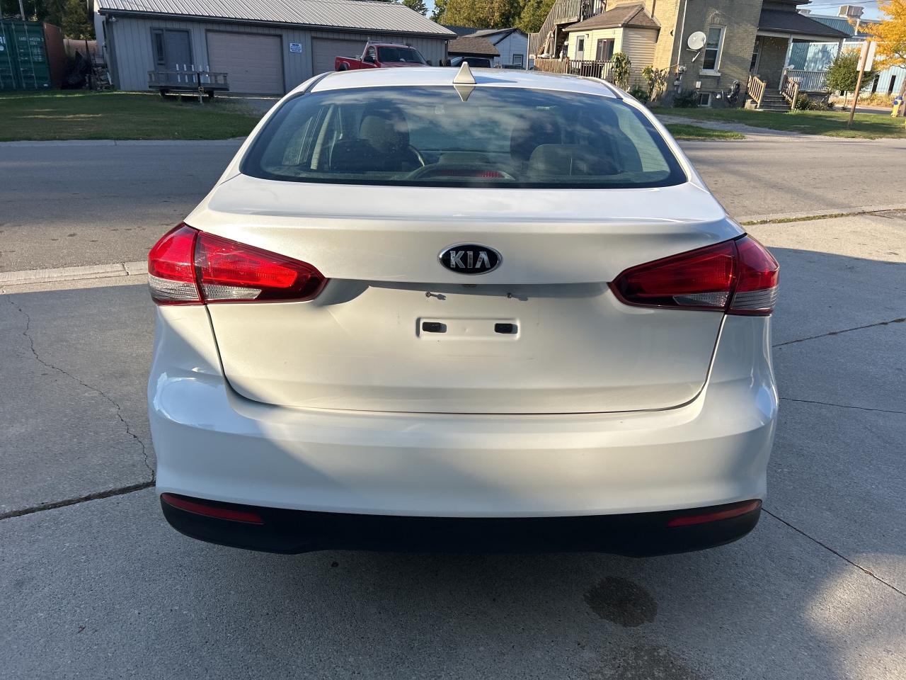 2018 Kia Forte LX+  ** GOOD  VALUE ** Photo