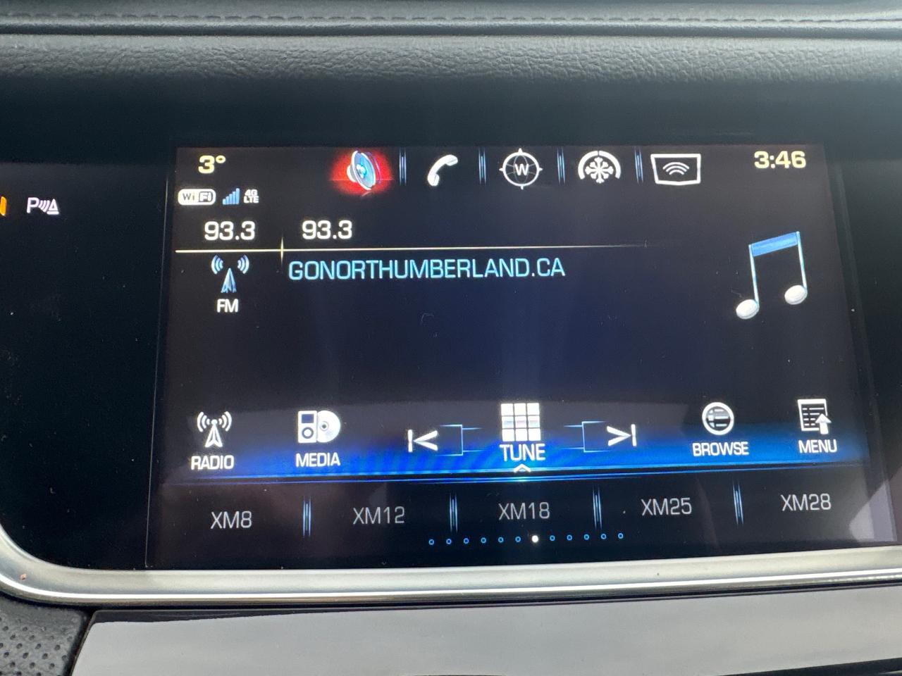 2019 Cadillac XT5 Luxury AWd + Sunroof + Navigation + Drivers Awaren Photo