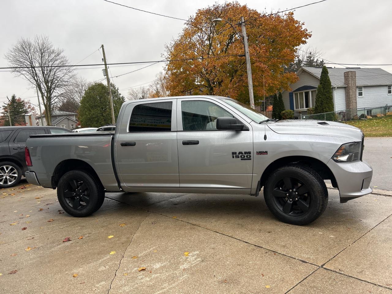 2020 RAM 1500 Classic Express Night Edition  Crew  V8 Photo