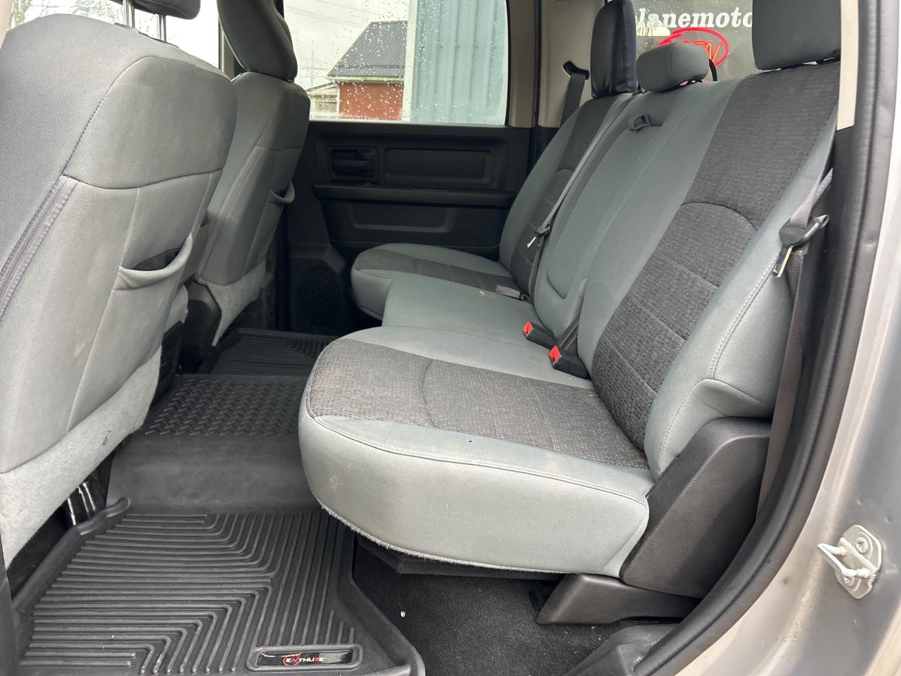 2020 RAM 1500 Classic Express Night Edition  Crew  V8 Photo