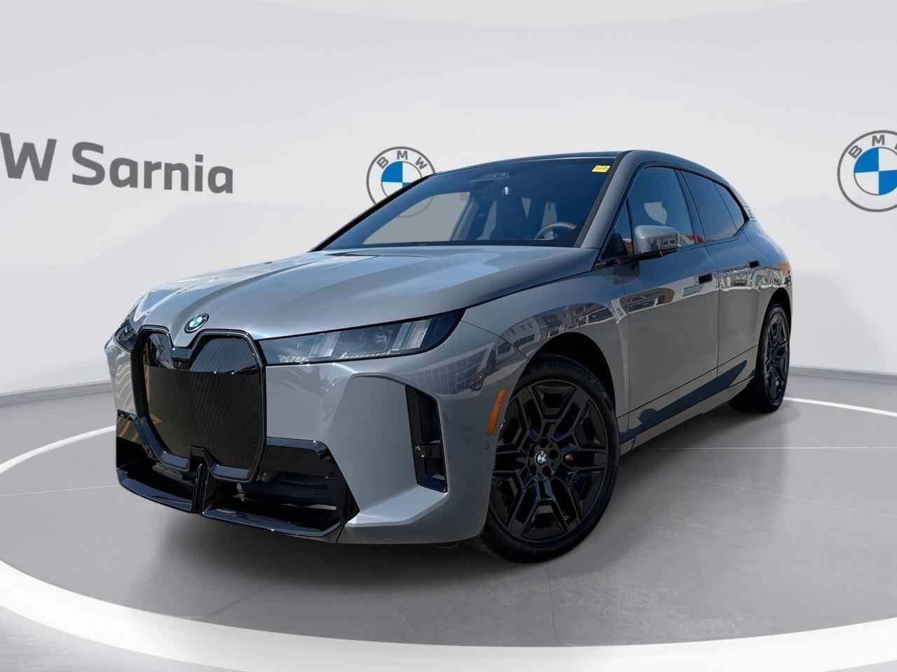 2026 BMW iX xDrive60 Photo0