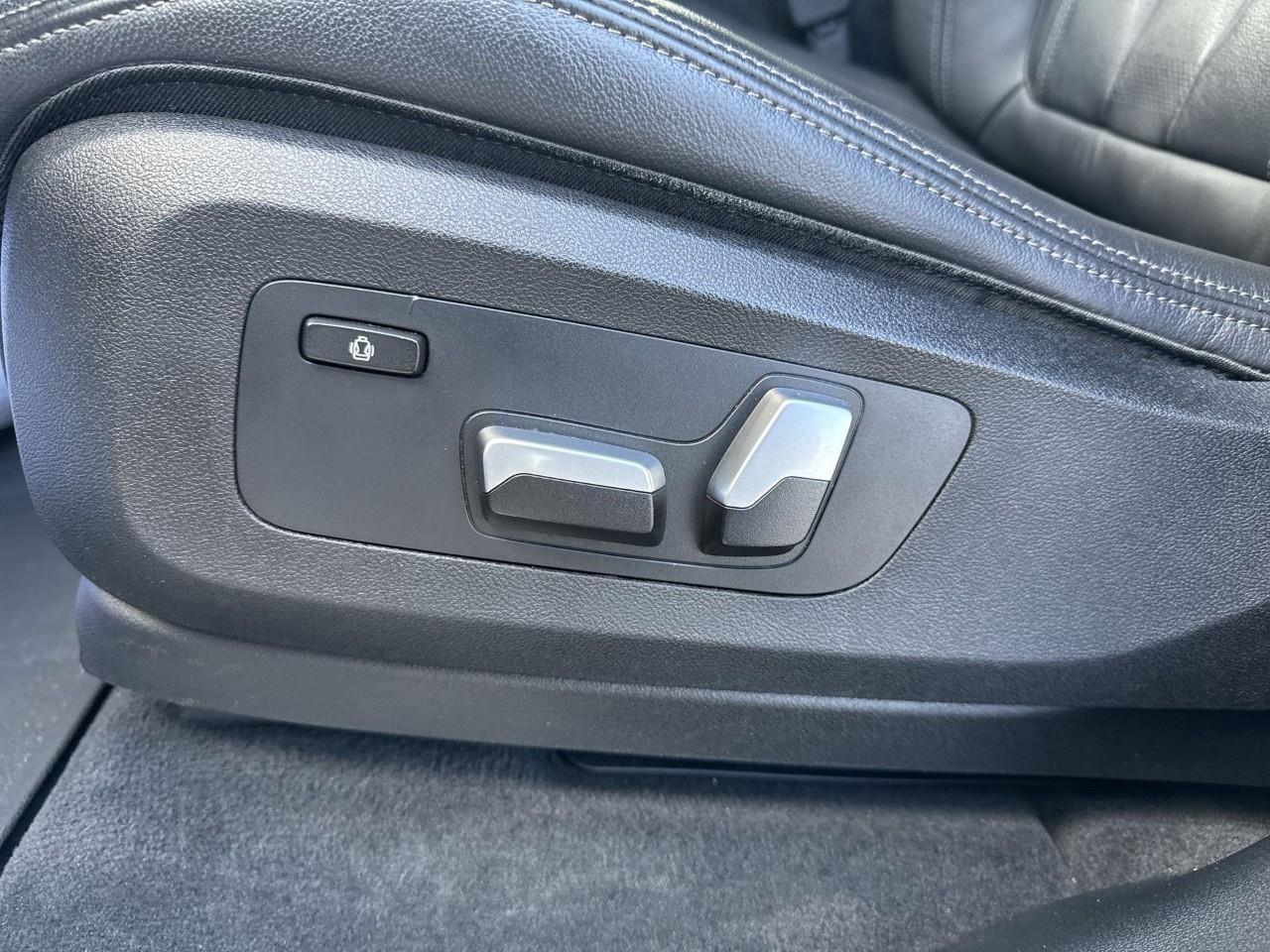 2021 BMW X5 xDrive40i Photo