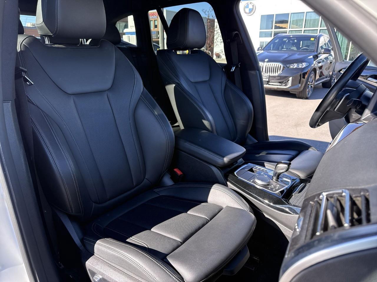 2022 BMW X3 xDrive30i Photo