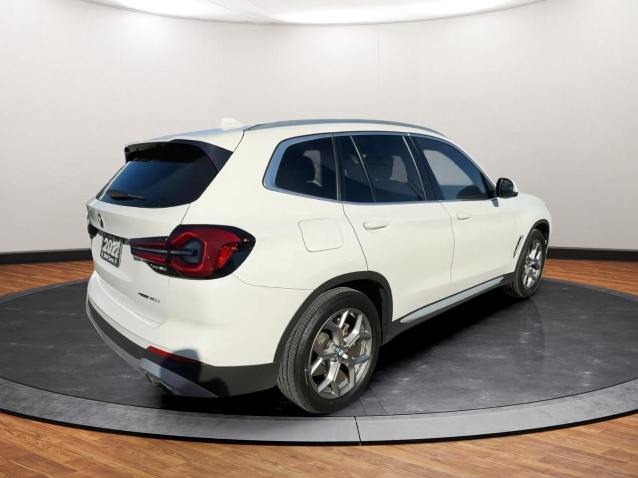 2022 BMW X3 xDrive30i Photo