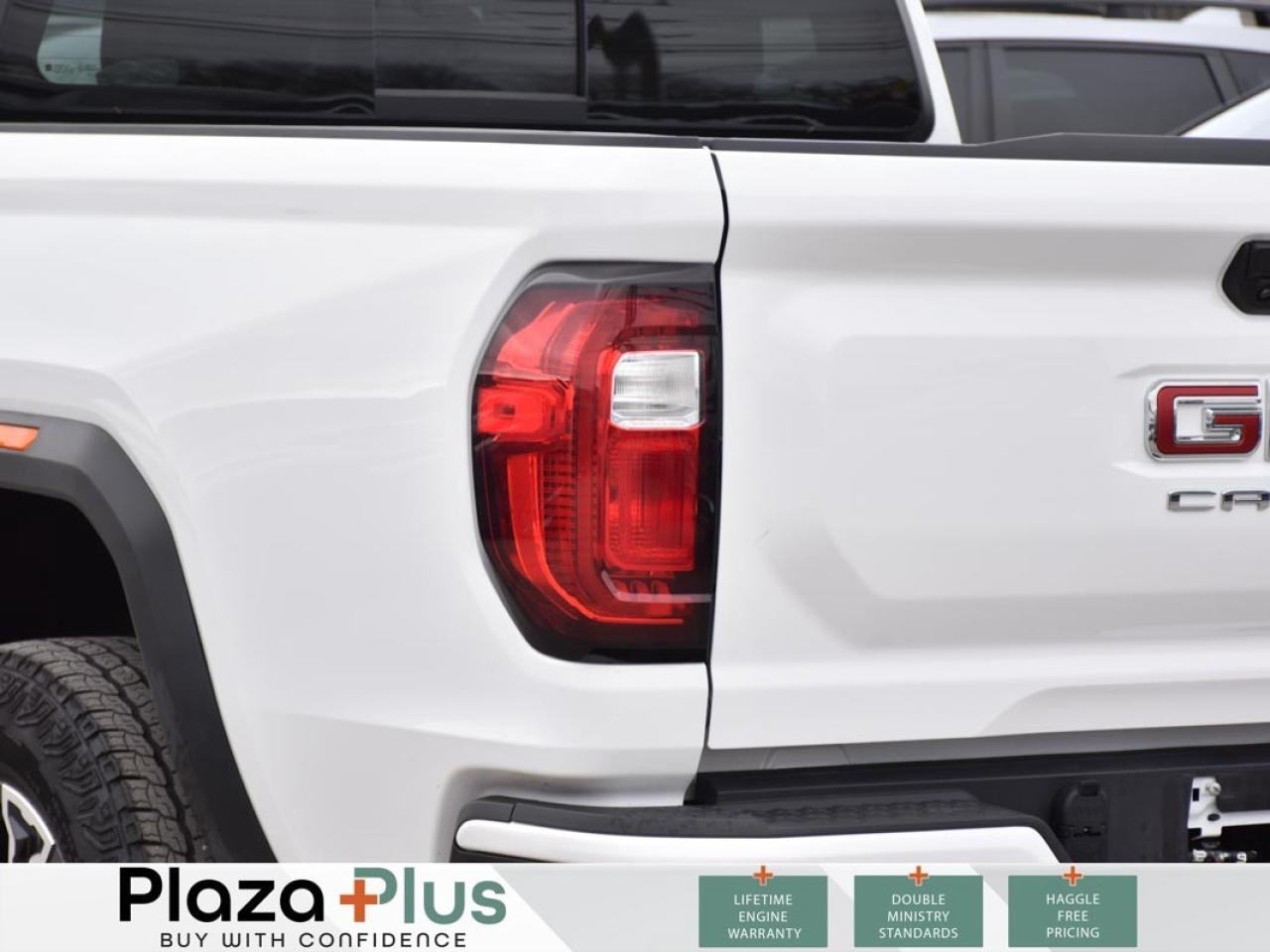 2025 GMC Canyon AT4   LOW KILOMETERS   HEADS-UP DISPLAY   FRONT HE Photo