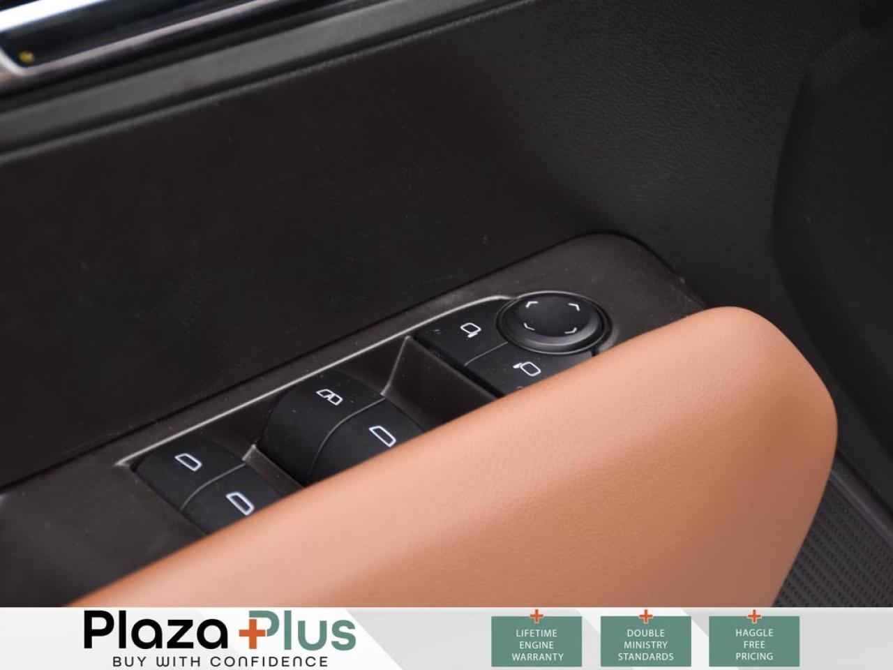 2025 GMC Canyon AT4   LOW KILOMETERS   HEADS-UP DISPLAY   FRONT HE Photo