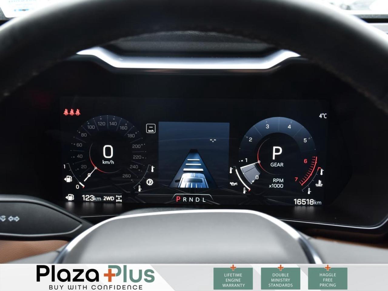 2025 GMC Canyon AT4   LOW KILOMETERS   HEADS-UP DISPLAY   FRONT HE Photo