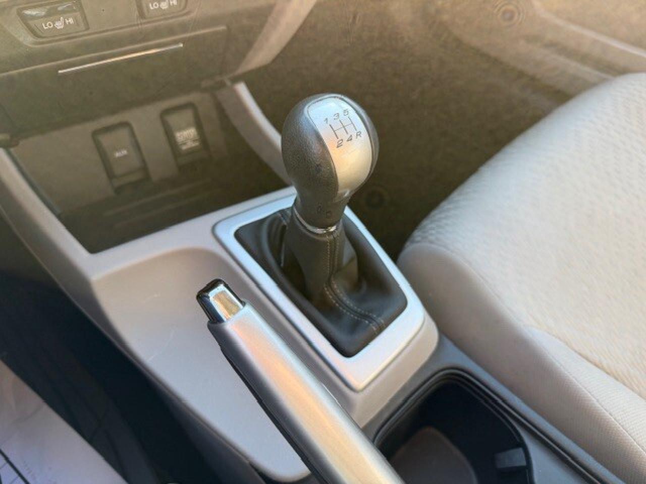 2014 Honda Civic Sedan LX 5 SPEED MANUAL BRAND NEW BRAKES Photo