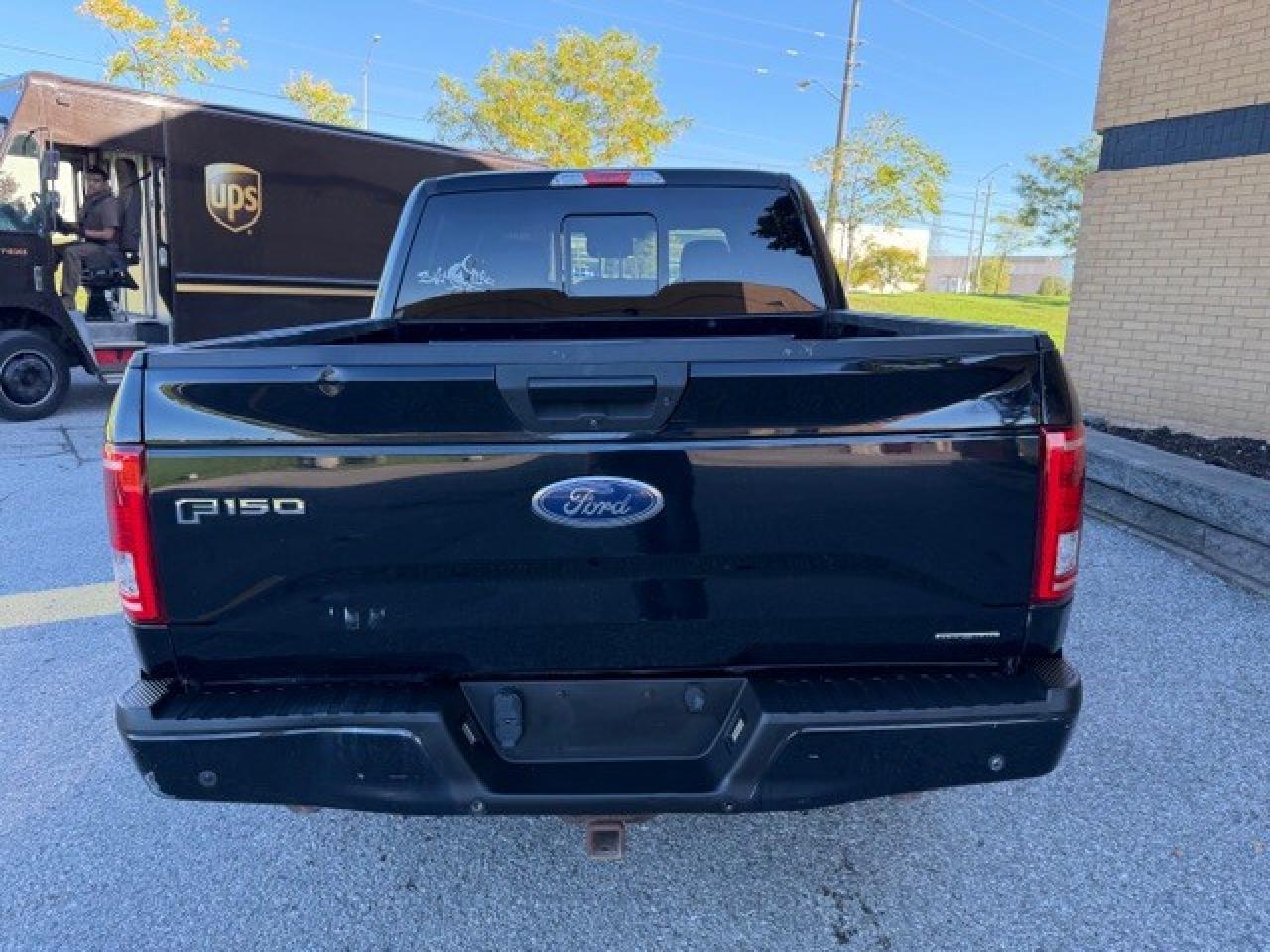 2016 Ford F-150 5.0L V8 SPORT SuperCrew  5.5 BOX CERTIFIED ALLOYS Photo