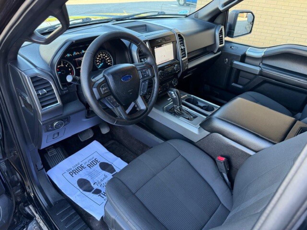 2016 Ford F-150 5.0L V8 SPORT SuperCrew  5.5 BOX CERTIFIED ALLOYS Photo