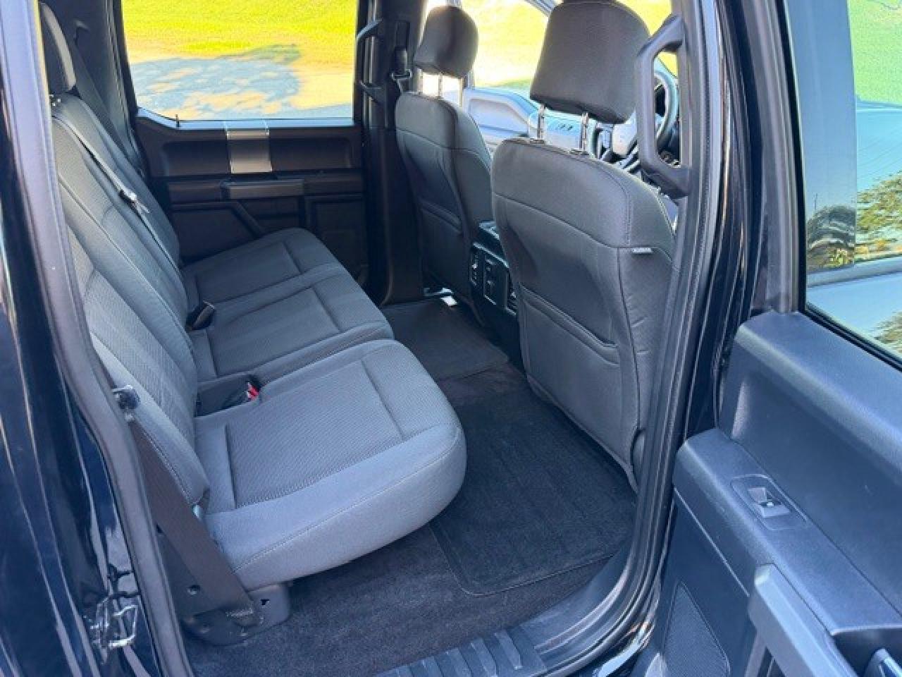 2016 Ford F-150 5.0L V8 SPORT SuperCrew  5.5 BOX CERTIFIED ALLOYS Photo