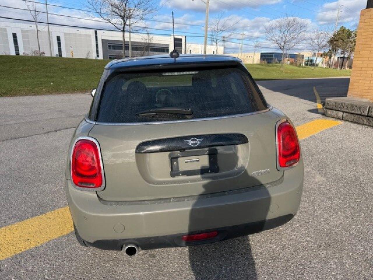 2020 MINI 5 Door 3 Cyl harmankarden wireless CarPlay Service Record Photo