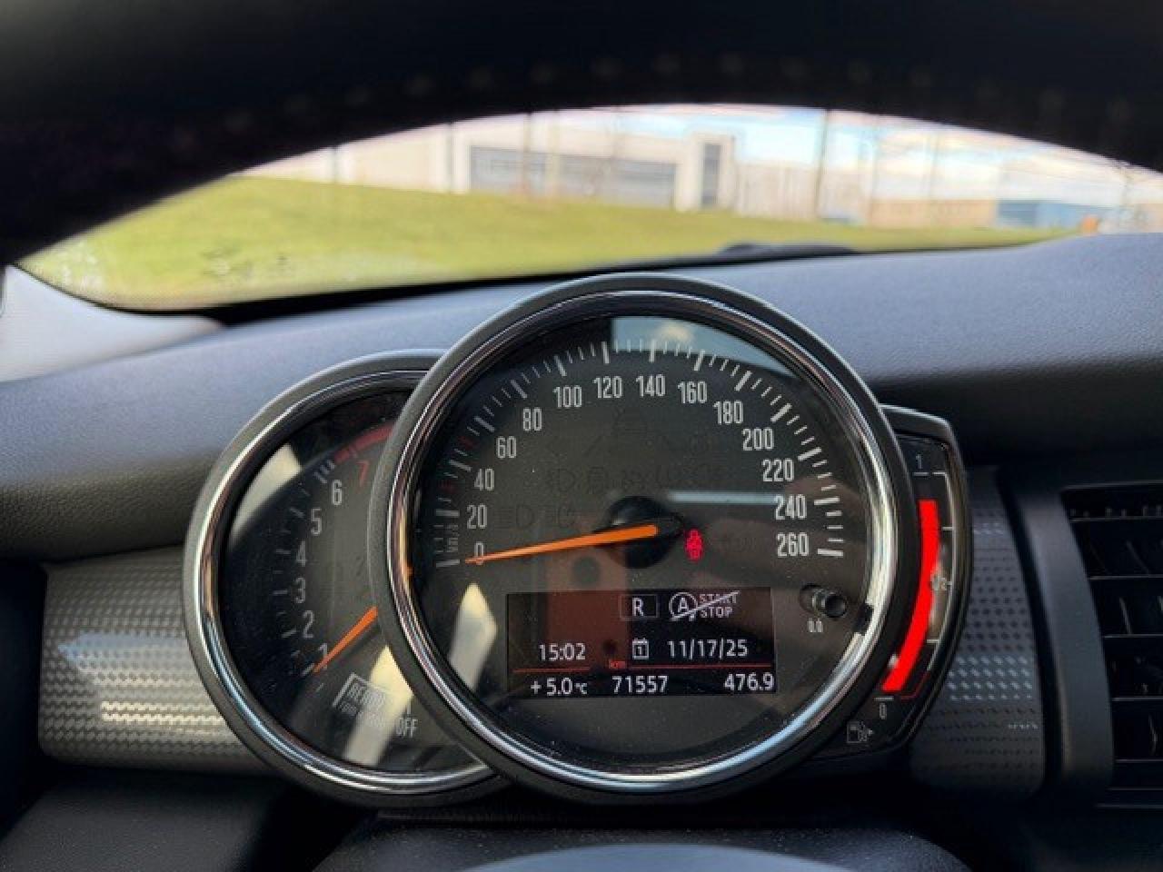 2020 MINI 5 Door 3 Cyl harmankarden wireless CarPlay Service Record Photo