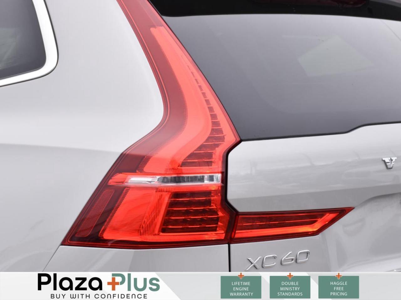 2022 Volvo XC60 Momentum   FRONT HEATED SEATS   MOONROOF   ANDROID Photo4