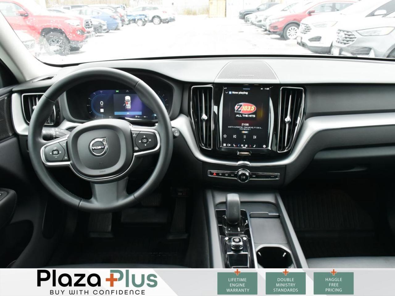 2022 Volvo XC60 Momentum   FRONT HEATED SEATS   MOONROOF   ANDROID Photo