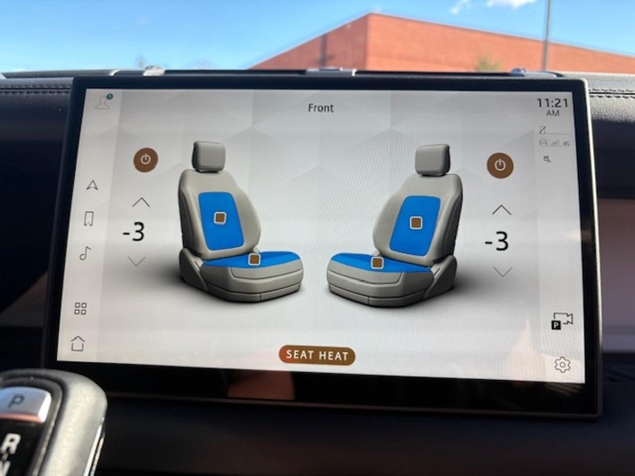 2025 Land Rover Defender 90 P400 X-Dynamic SE Cooled Seat 360 Camera Photo