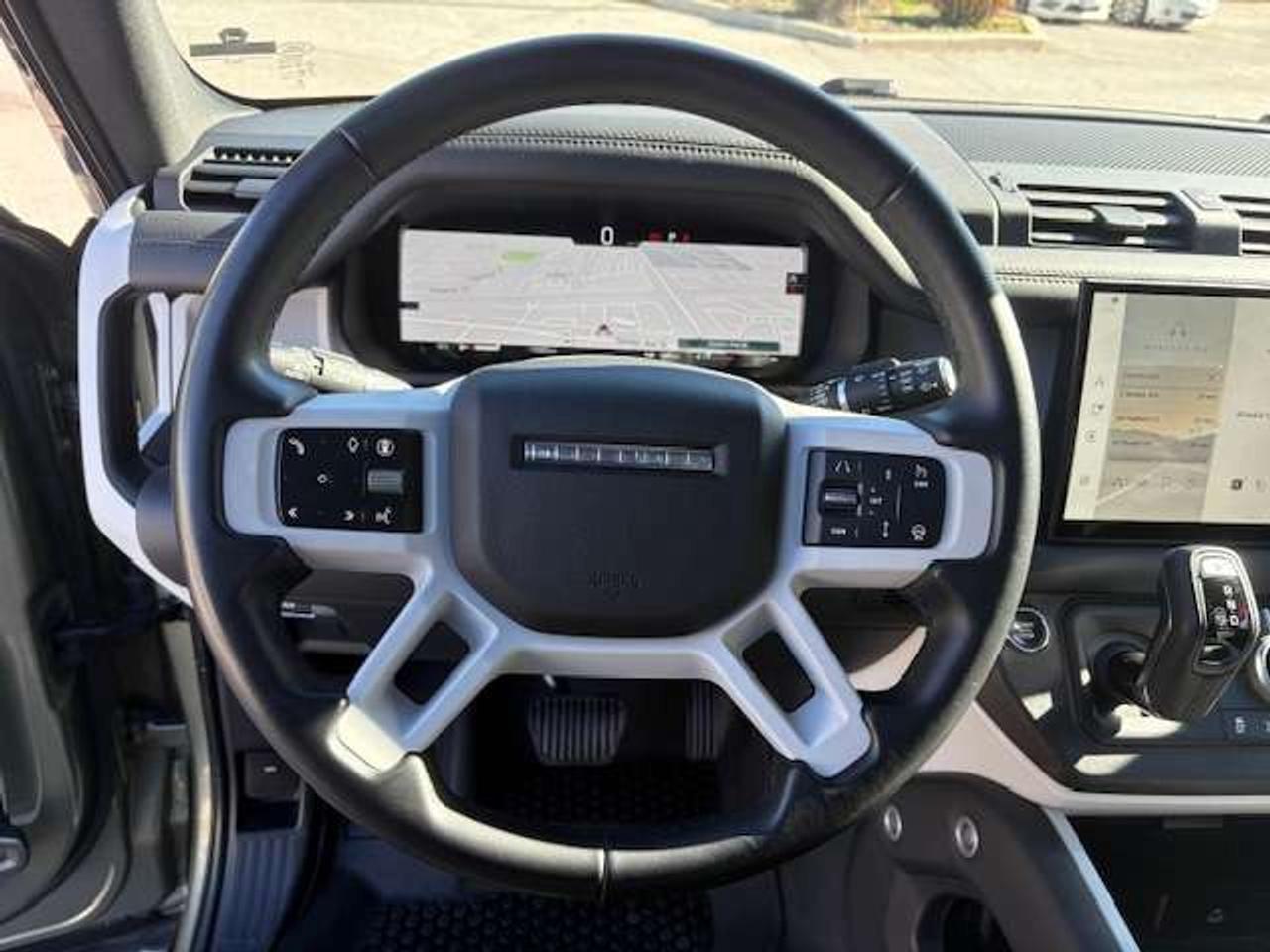 2025 Land Rover Defender 90 P400 X-Dynamic SE Cooled Seat 360 Camera Photo