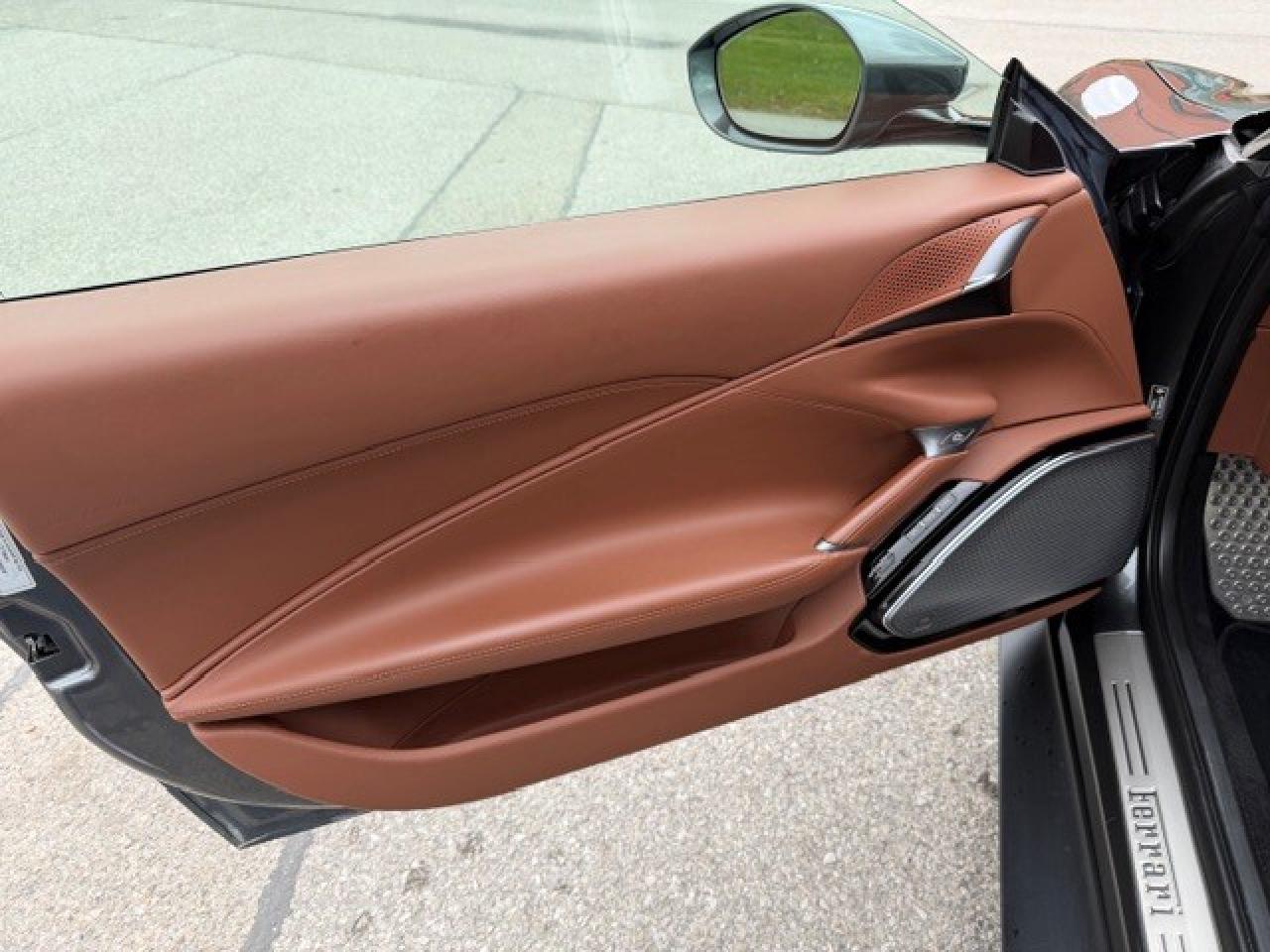 2022 Ferrari Roma Coupe 3.9 V8 Twin Turbo Full body PPF CERTIFIED Photo