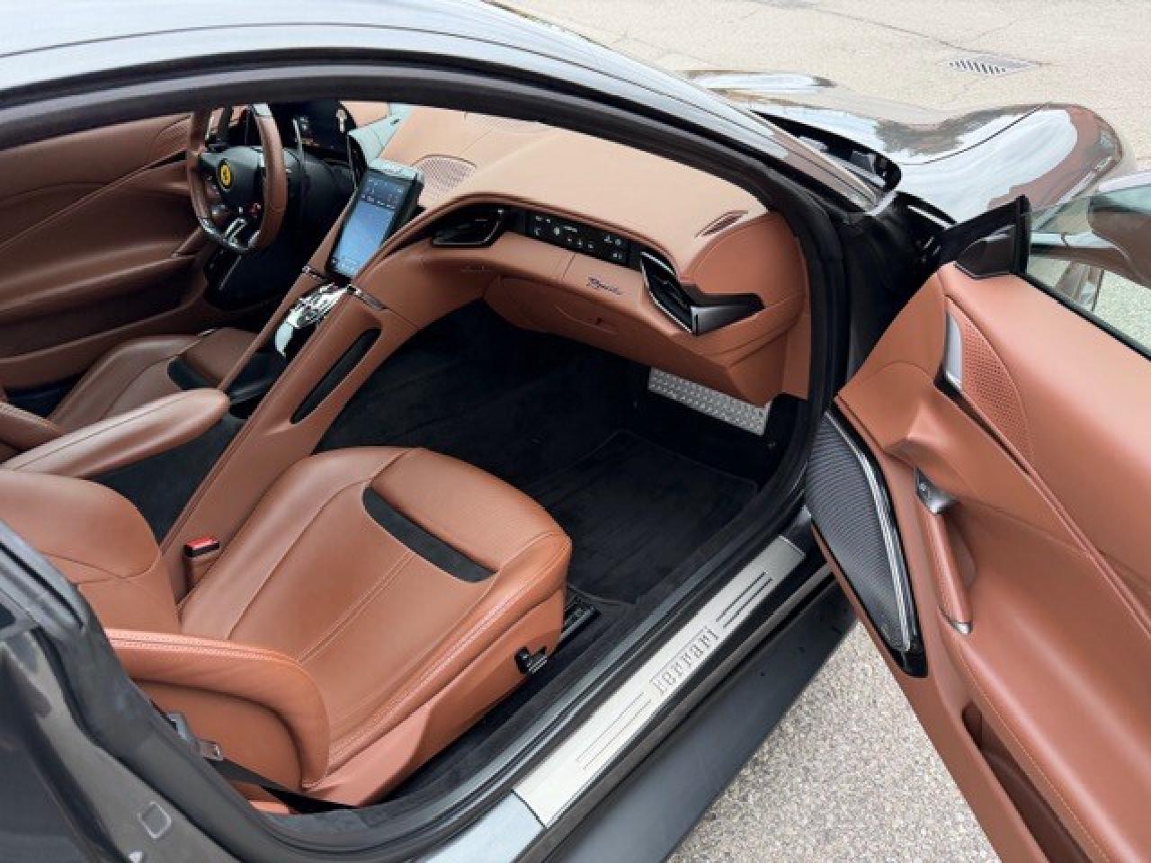 2022 Ferrari Roma Coupe 3.9 V8 Twin Turbo Full body PPF CERTIFIED Photo