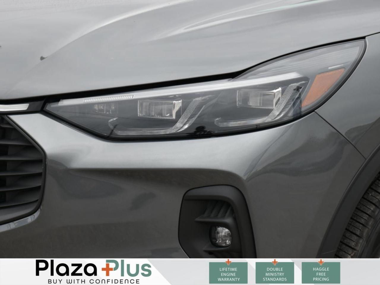 2025 Ford Escape Platinum GREAT DEAL   ONLY 1350KMS   REMOTE START Photo