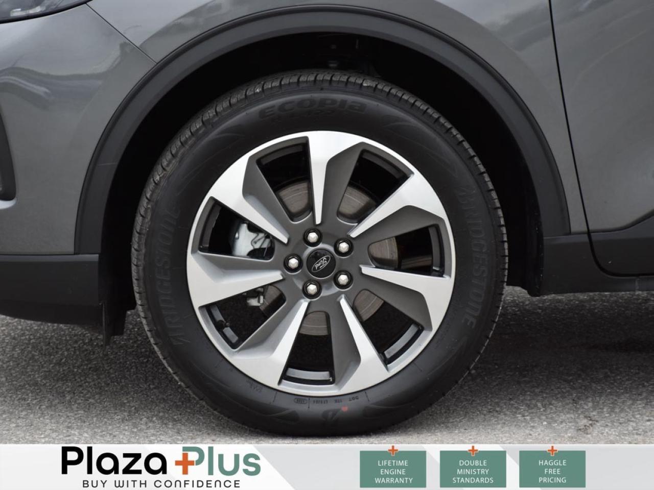 2025 Ford Escape Platinum GREAT DEAL   ONLY 1350KMS   REMOTE START Photo