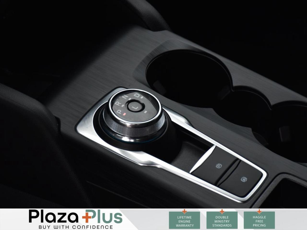 2025 Ford Escape Platinum GREAT DEAL   ONLY 1350KMS   REMOTE START Photo