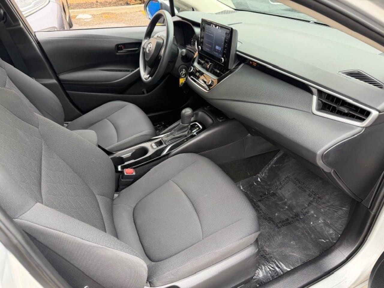 2022 Toyota Corolla LE Heated Seats back up camera Photo