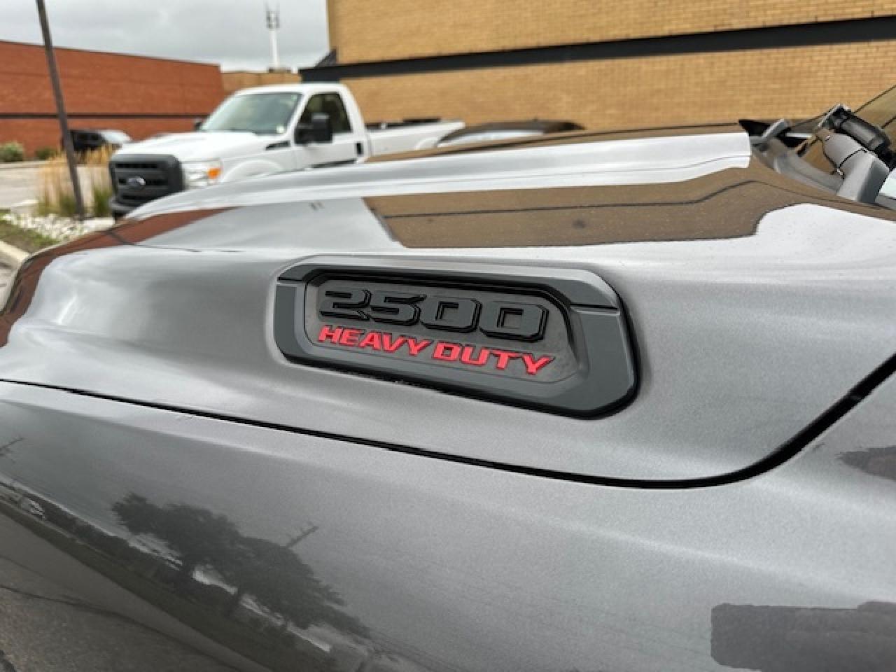 2022 RAM 2500 Laramie NIGHT 4x4 6.7 Diesel 360 CAM NEW TIRES Photo