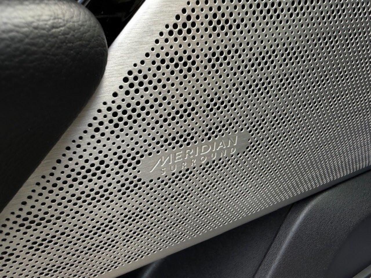 2020 Land Rover Range Rover Velar P300 R-Dynamic S Heads Up Cooled Seat Digital dash Photo