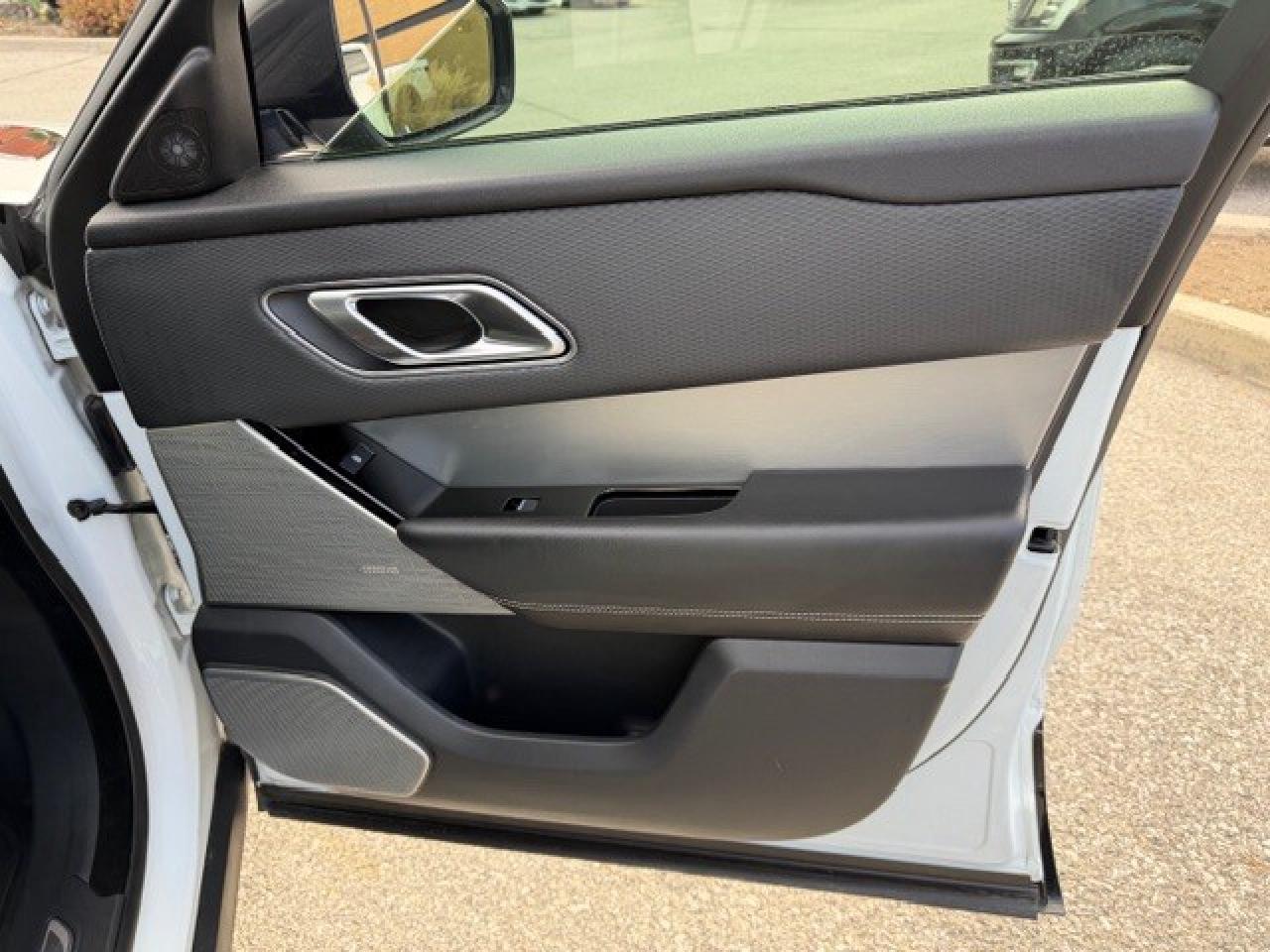 2020 Land Rover Range Rover Velar P300 R-Dynamic S Heads Up Cooled Seat Digital dash Photo